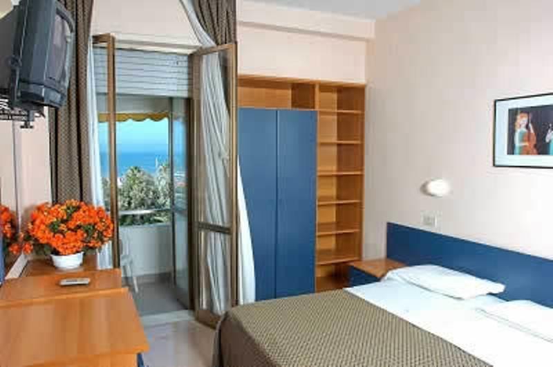 Hotel San Carlo 3*