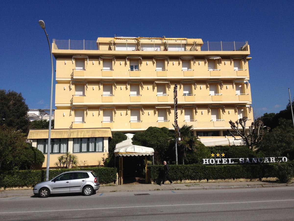 San Carlo 3* Marina di Pietrasanta